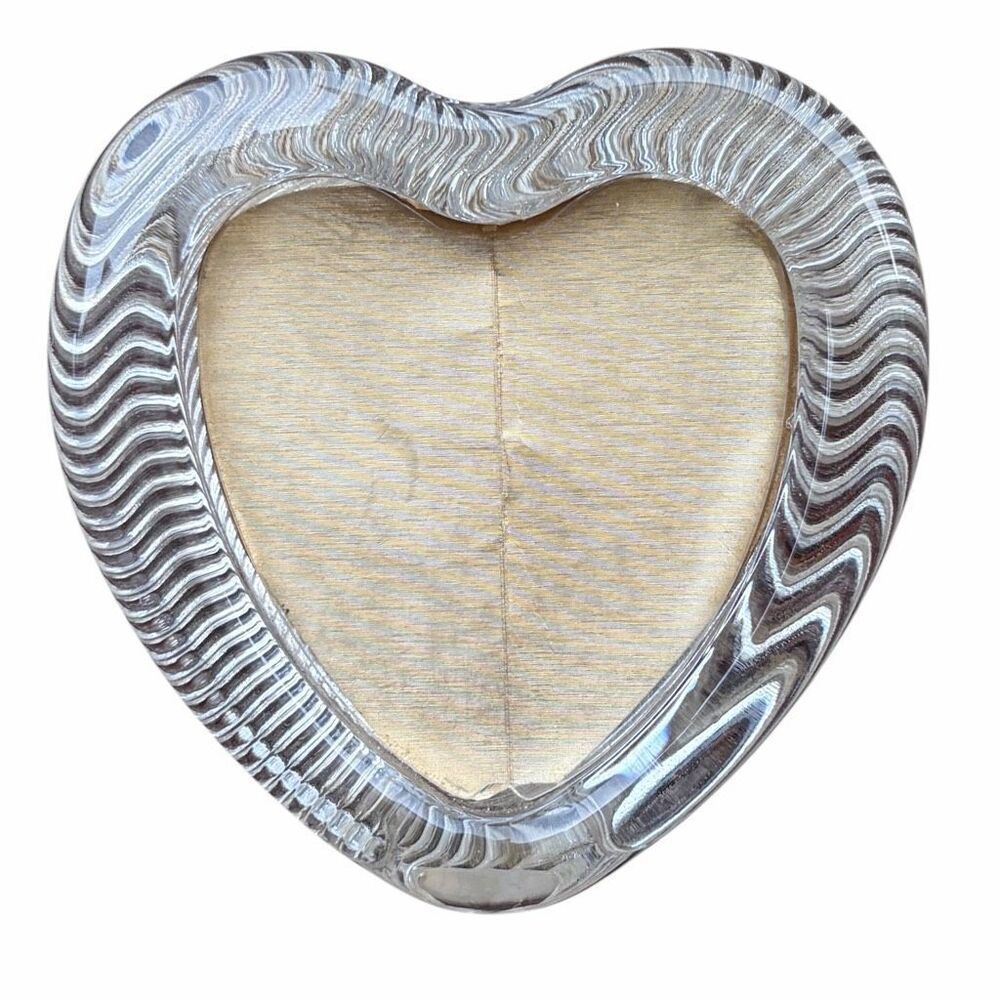 Mikasa Crystal Glass Heart Picture Frame. EUC Love Valentines Wedding
